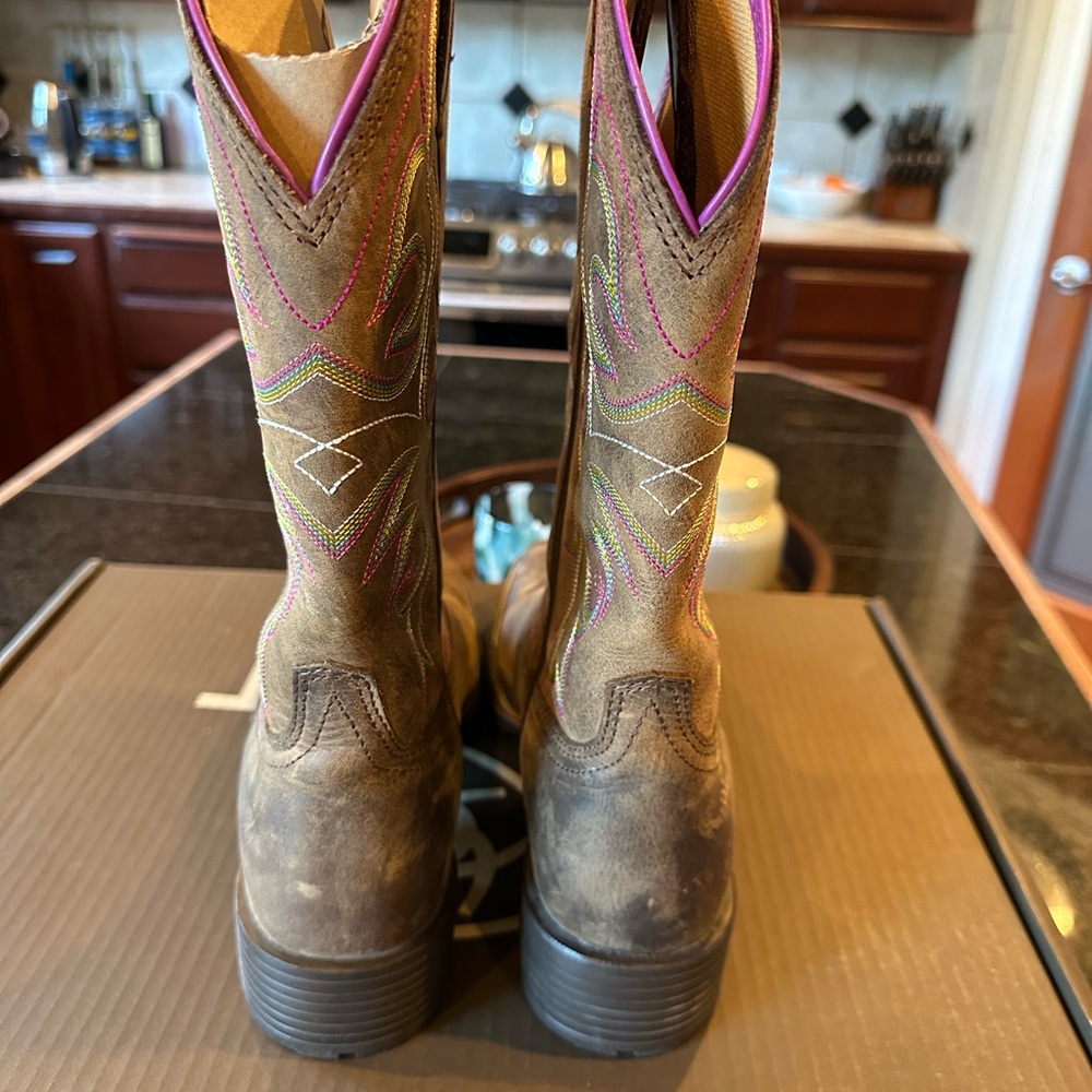 Ariat Distressed Brown and Purple Hybrid Rancher Western Boot - Picture 3 of 8